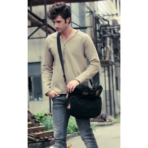 black canvas messenger bag